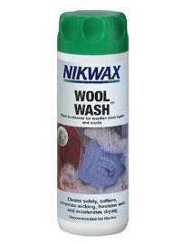 WOOL WASH de nikwax lave les vetements en laine en respectant la laine.