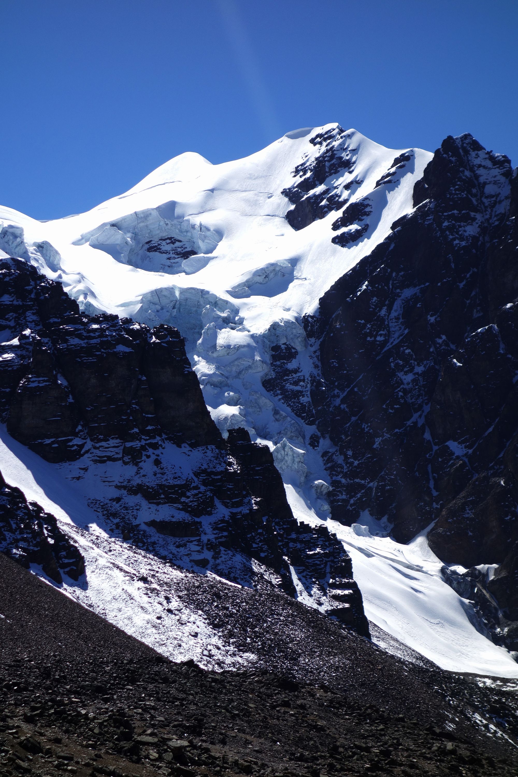 Le Condoriri durant le séjour alpinisme dans la Cordillère Royale en Bolivie