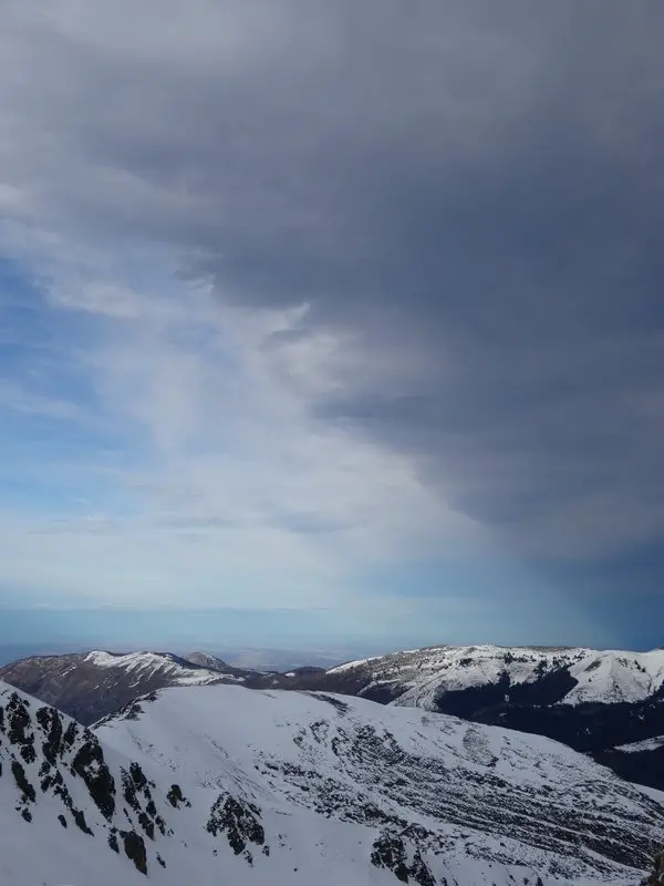 Le temps hésite aujourd’hui... pas top pour notre rando en ski