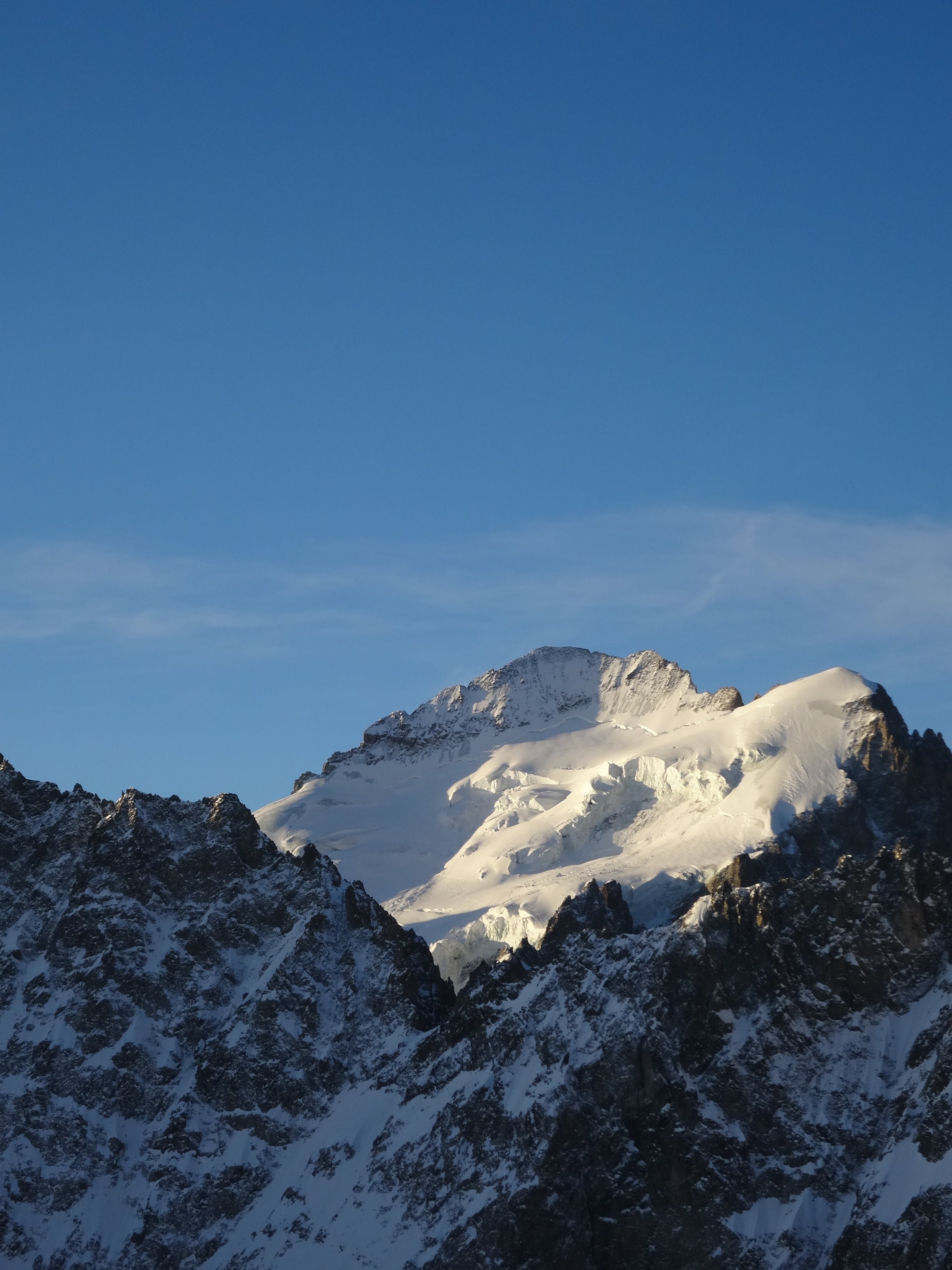 Magnifique ambiance des montagnes autour de la Meije