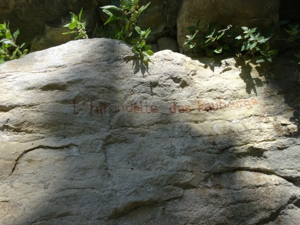 voie d'escalade l'hirondelle des faubourgs à Omblèze
