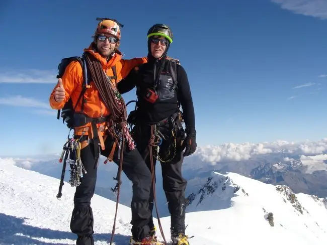 La photo au sommet du Mont-Blanc après la réalisation de l'’intégrale de l’innominata