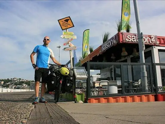 Départ du Havre, altitude 0, en avant pour gravir le Mont-Blanc