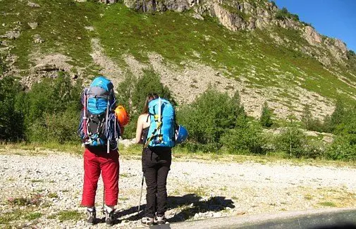 Le départ pour la pointe de la Pilatte depuis la Bérarde