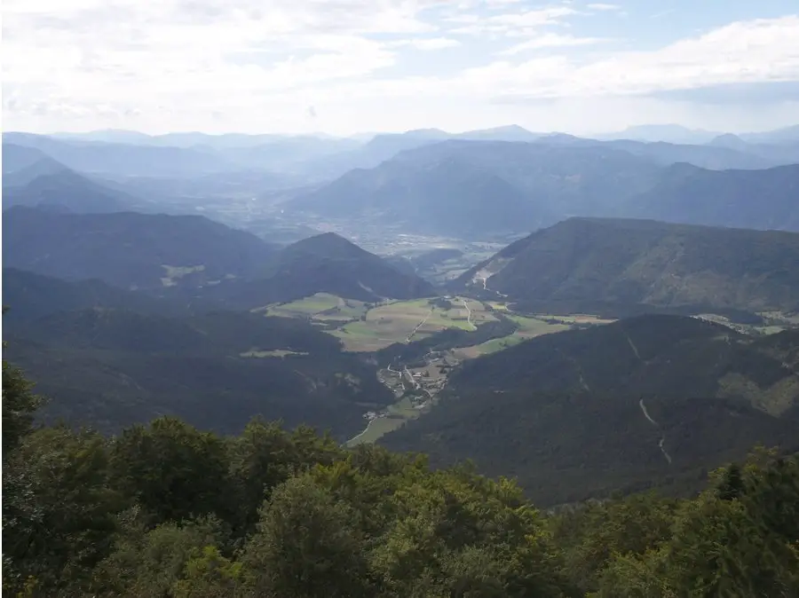 Vue sur le DIOIS pendant la Grande Traversée des Alpes en VTT