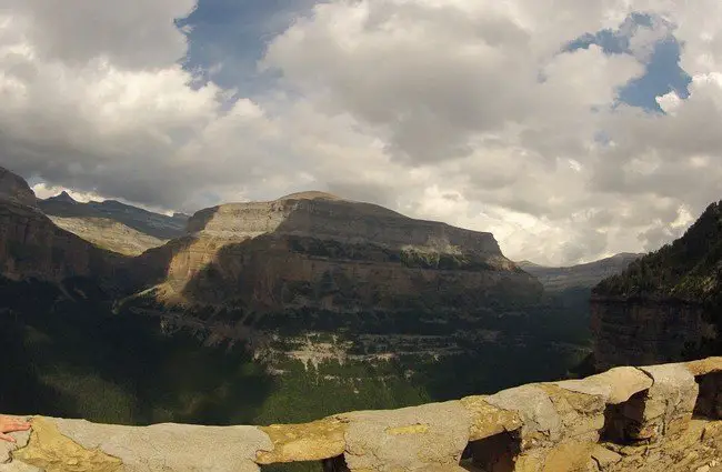 Vue sur le canyon d'Ordesa en Espagne