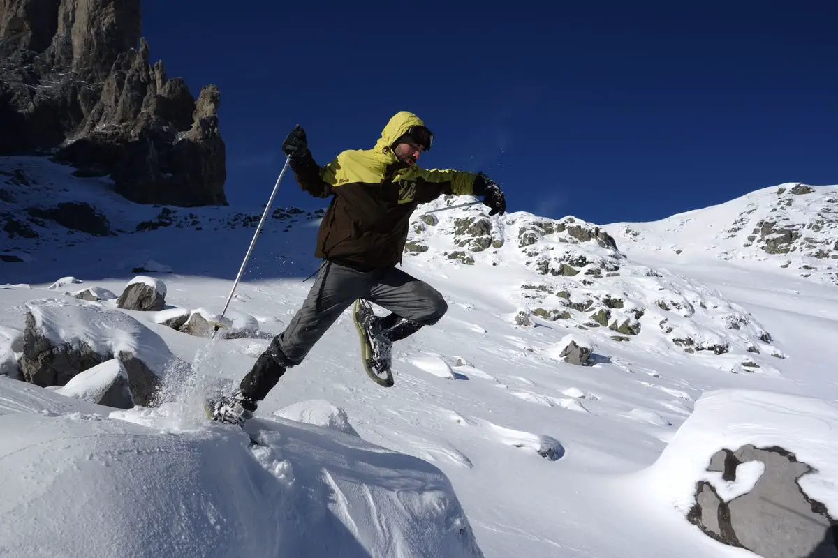 Vol de raquettiste en vallée d