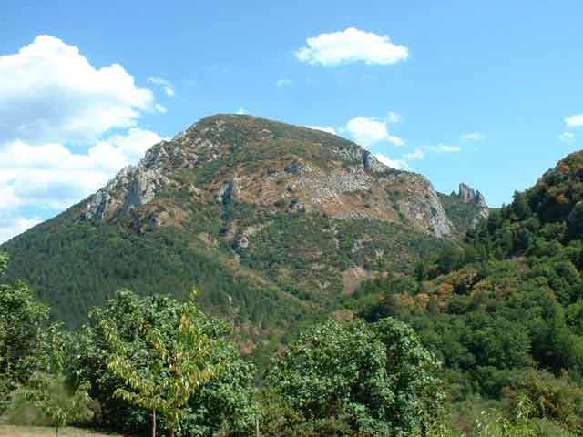 faire de l'escalade de Cardou