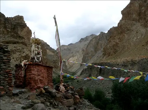 vue sur la vallée de la Marka dans le Ladakh au nord de l'Inde