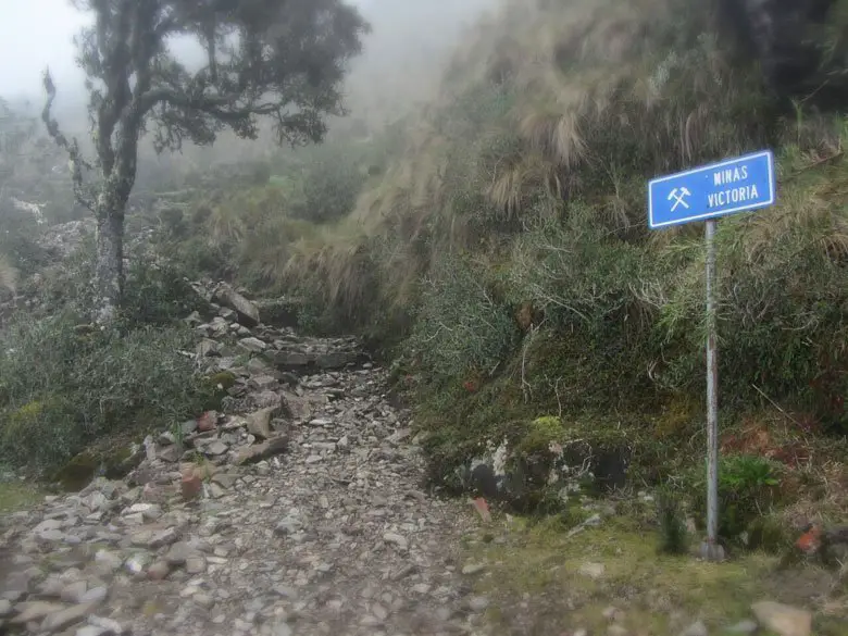 La montée jusqu'au col de San Juan à 4150m au Pérou