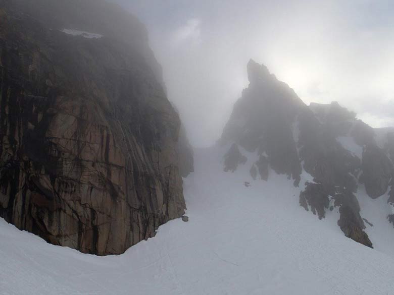 Le col des Essettes qui est le premier col de l'itinéraire du massif du Mont-Blanc.