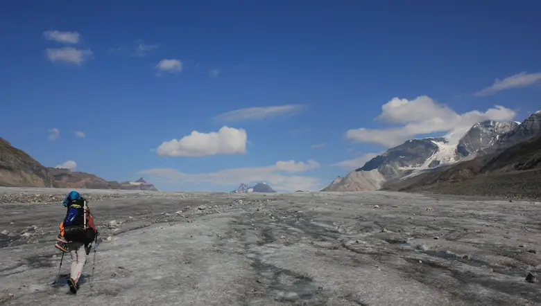 Remontée sur le boulevard-glacier durant notre Trekking en Alaska