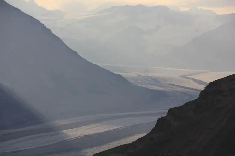 couché de soleil sur le glacier du parc national de Wrangell Saint Elias