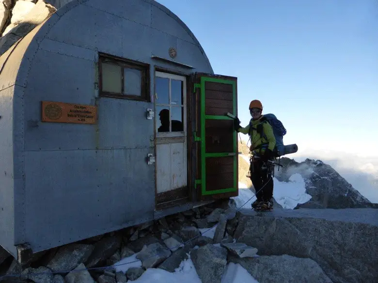 Arrivée au bivouac Canzio
