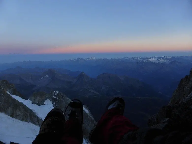 Rochefort-Jorasses-4---bivouac-pointe-Young