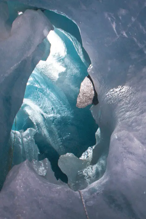 Encore une photo sur la descente spéléo sur la mer de glace