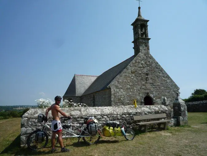 Un peu partout en bretagne des chapelles au charme fou