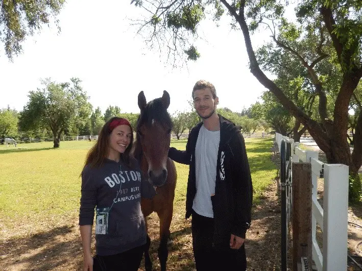 MIckaël et moi dans un ranch à Oakdale 