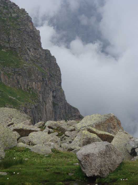 Dans les brumes au dessus du refuge Pontese