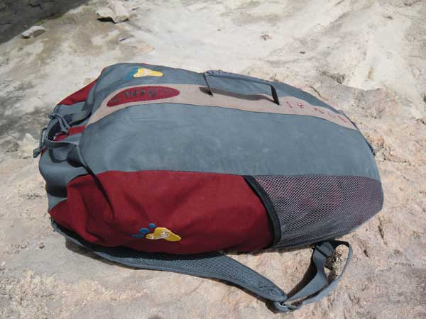 Sac à dos Combi Cliff II de Béal sac-à-dos-couché