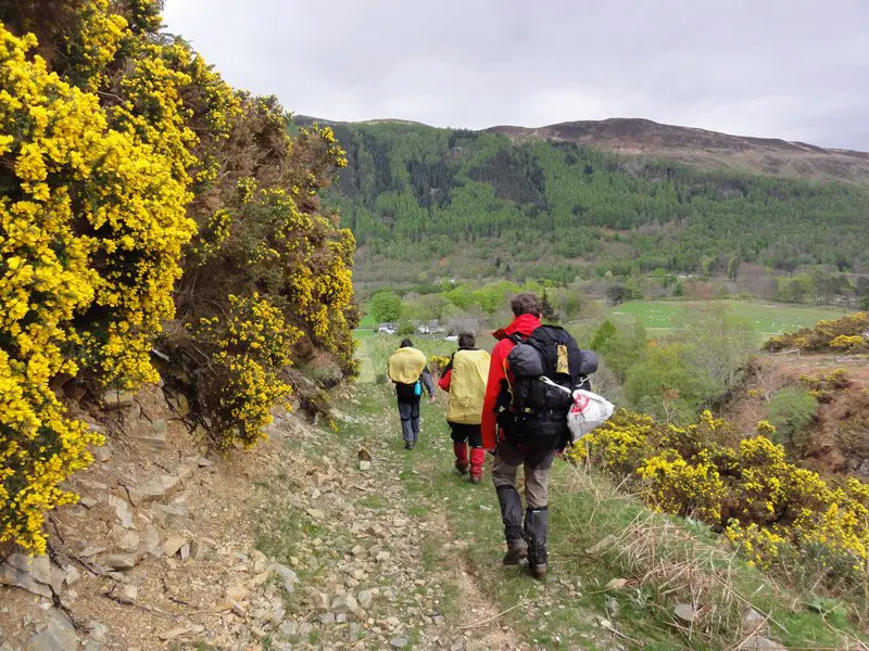 arrivée bucolique après 7 jours de randonnée dans les Highland en Ecosse