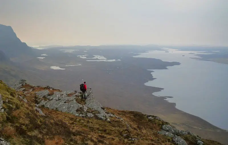 Vue époustouflante sur le loch finn en Ecosse