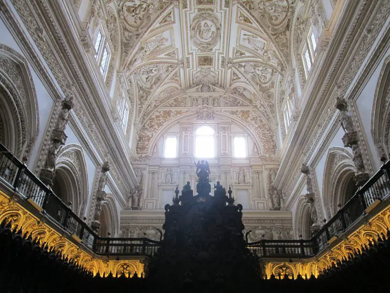 Cathédrale Córdoba visite durant le voyage en vélo Cathédrale Córdoba visite durant le voyage en vélo