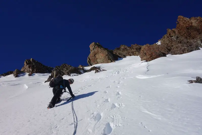 Depuis Gèdre l’ascension hivernale du pic Maou par l’Estibère male est une belle course Depuis Gèdre l’ascension hivernale du pic Maou par l’Estibère male est une belle course
