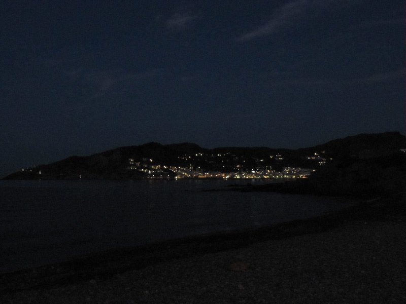 Diner sur la plage avec vue sur Port de la Selva