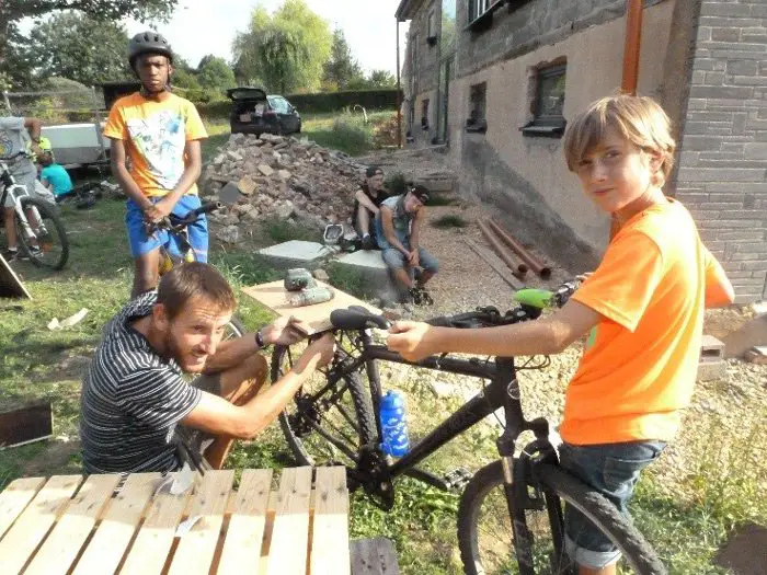 Installation des portes -bagages