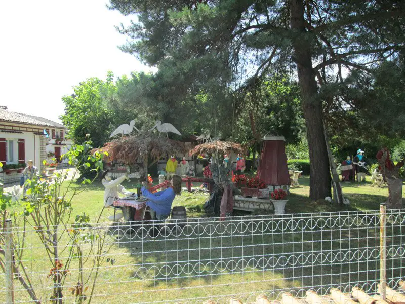 Maison bizarre durant le voyage en vélo espagne france