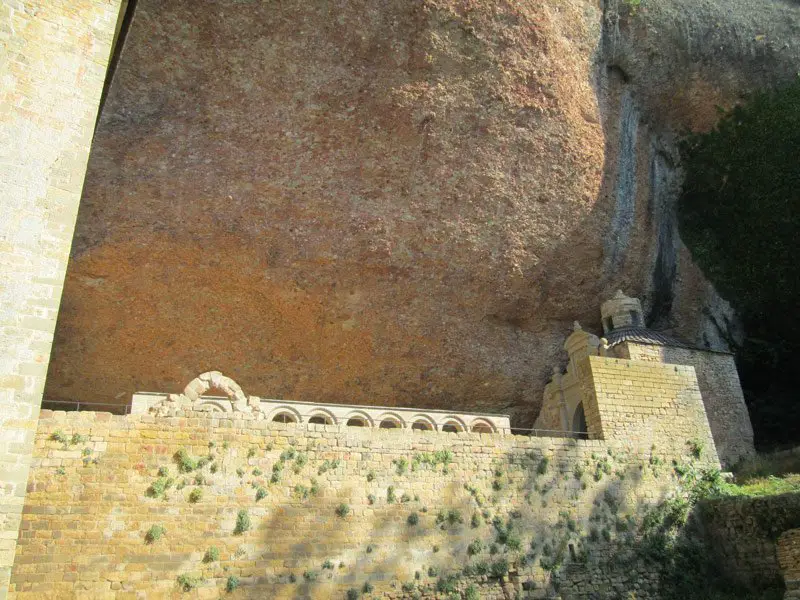 Monastère San Juan de la Peña Monastère San Juan de la Peña