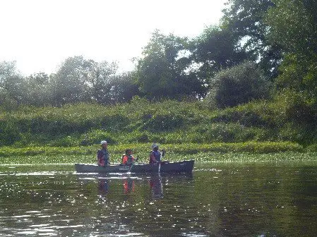 Pêle-mêle du groupe durant la descente de la Loire en canoe