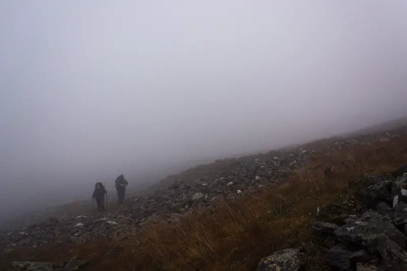 Toujours cette brume sur les hauteurs