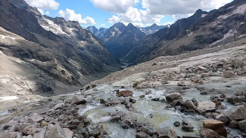 Moraine du glacier des Étançons