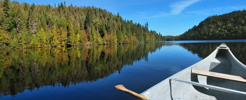 Petite balade sur le lac au Québec improvisée