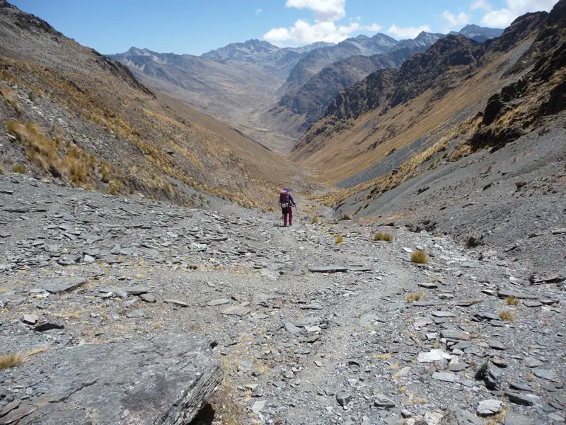 descente du col Ckorawasi au village d’Ancohuma