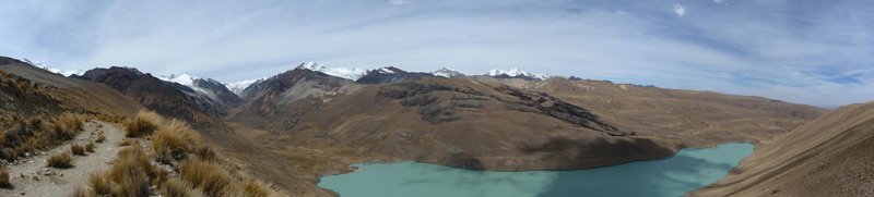 descente vers le lac San Francisco (4476m)