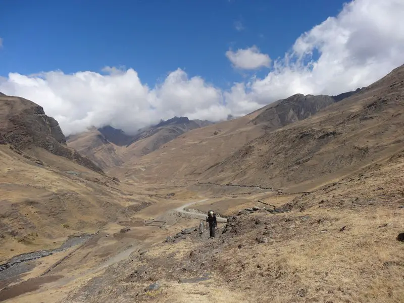 poursuite de la montée vers le col de l’Illampu poursuite de la montée vers le col de l’Illampu