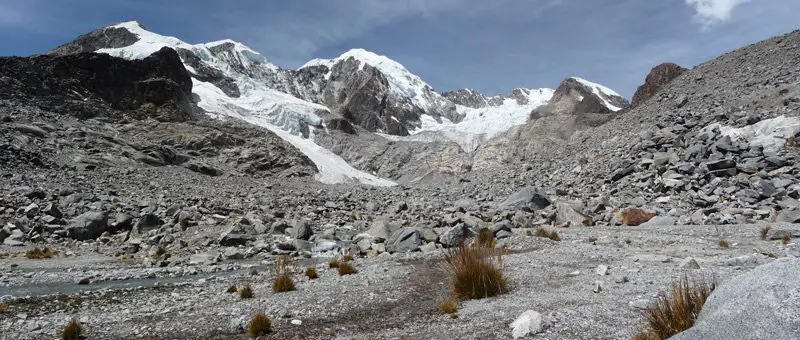 terrasse à 5000m juste sous le lac Glacier