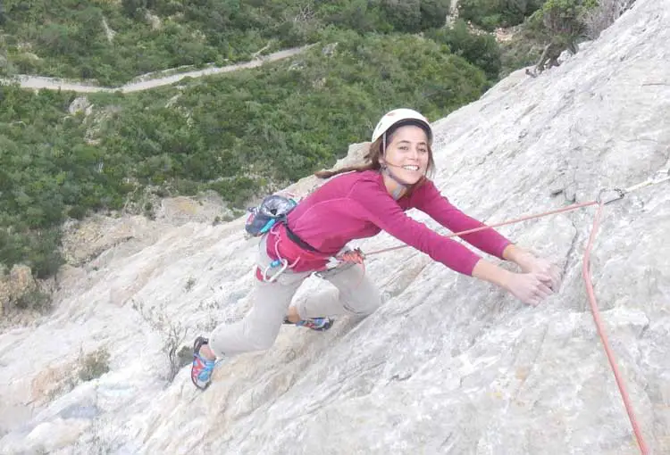 Manon Bérend Ambassadrice Béal dans La dix de der – Saint Guilhem Le Désert (Matthias Bérend – François Defaye)