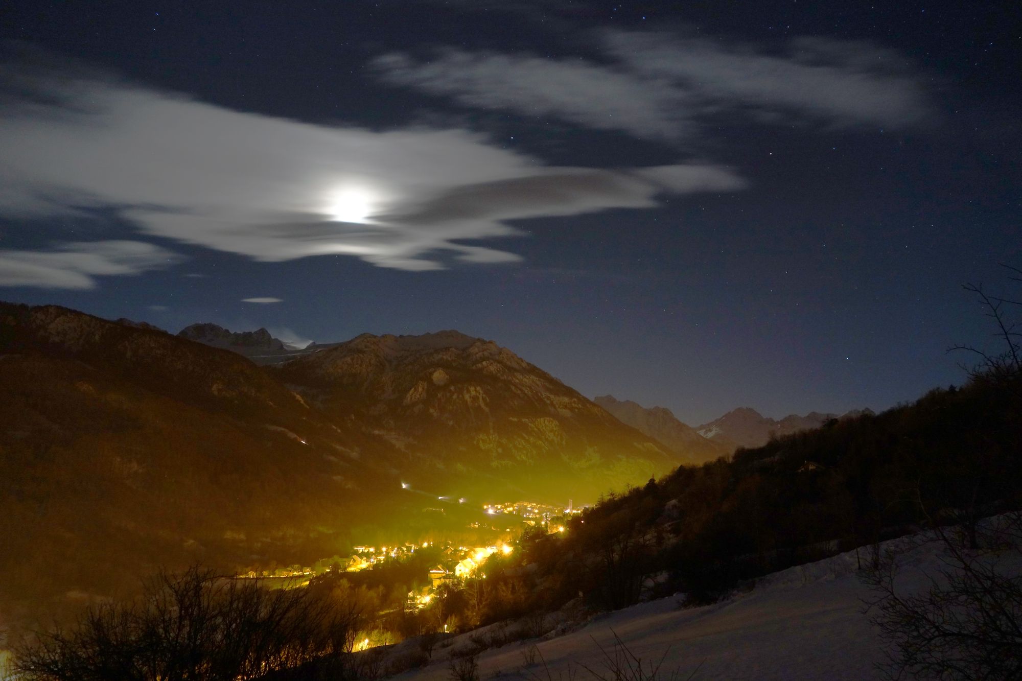 Arrivée à Serre chevalier, à la lueur de la lune