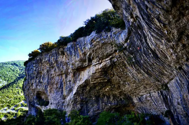 Vue sur "La baleine" de Saint Léger du Ventoux