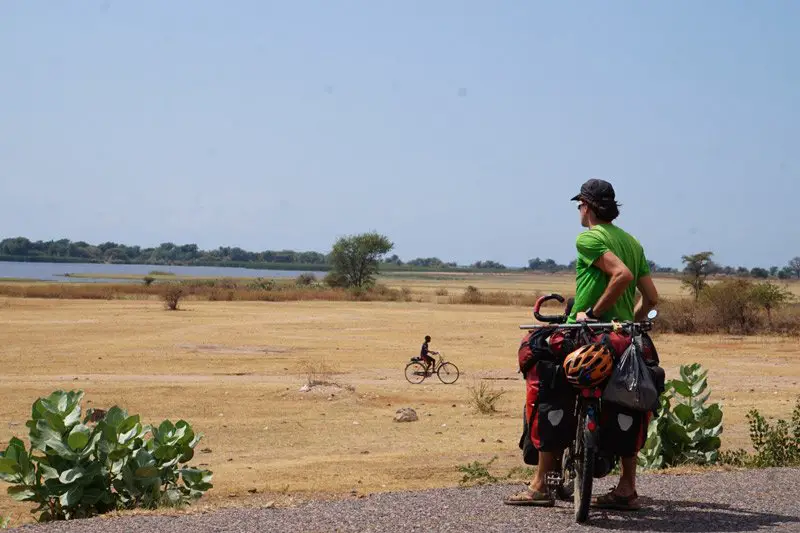 les abords du lac Malawi au nord du pays