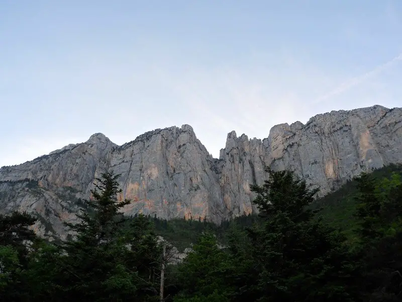 Le Roc de Peyrolle, escalade sur la falaise de Glandasse à Diois dans la Drôme