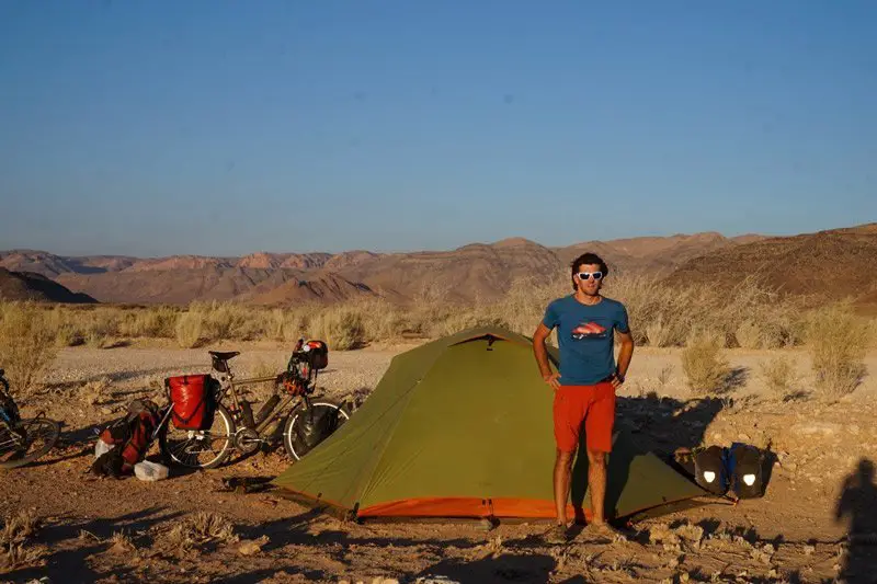 Bivouac avant Sossusvlei, Namibie à vélo