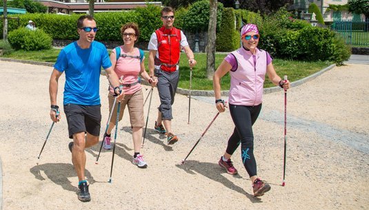 Comment s'équiper pour la marche nordique Comment s