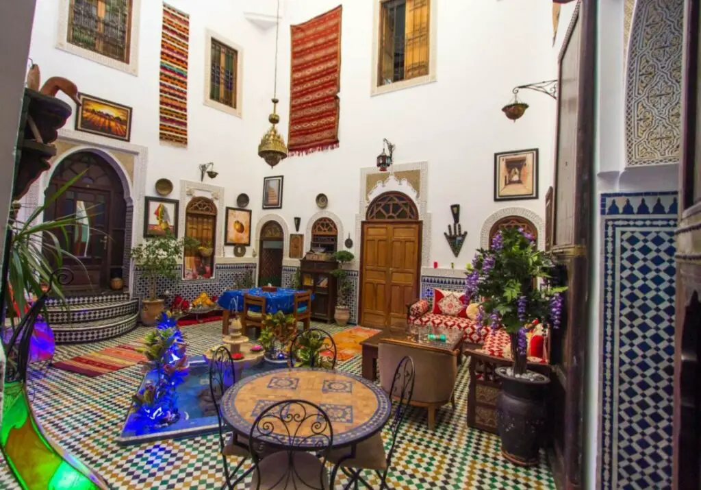 DAR TAHRYA Ryad à Fès dans l'ancienne Medina au Maroc