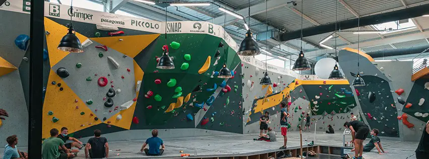 salle de bloc à Montpellier avec Boulder Line