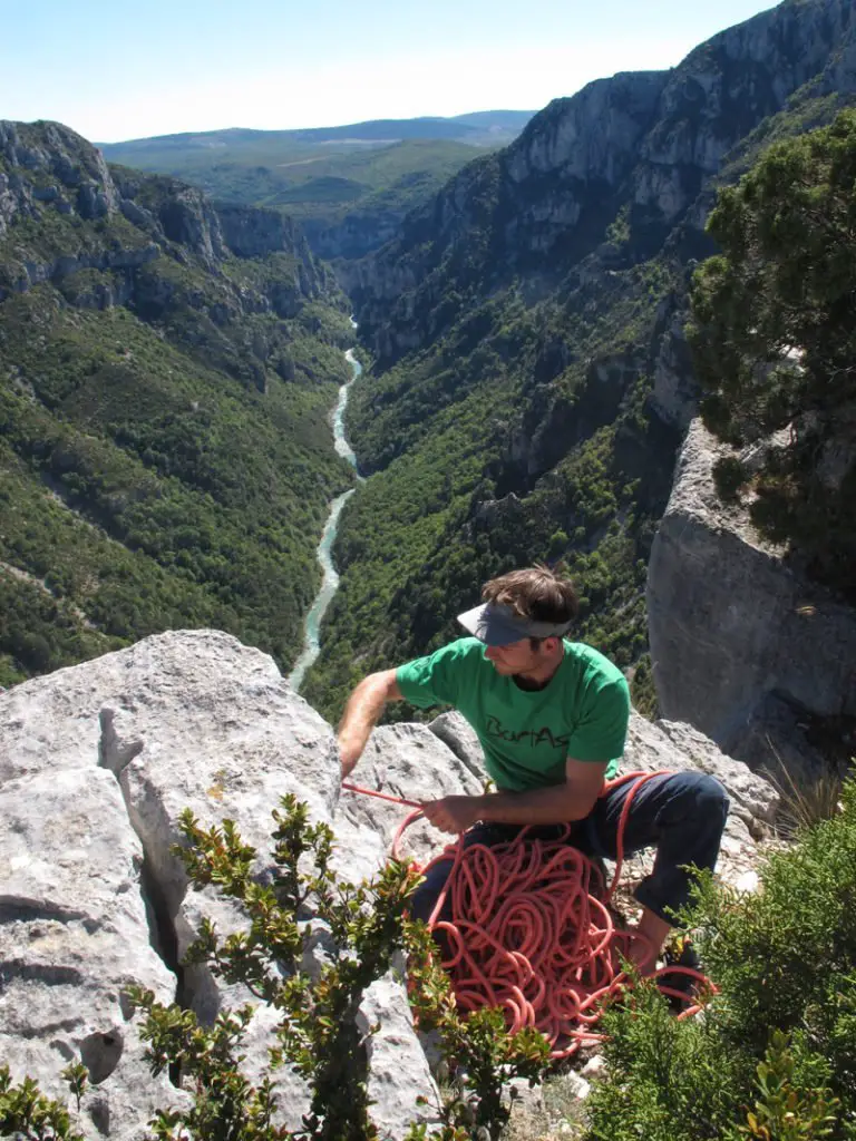 Les braves gens ne courent pas les rues 8b, escalade grande voie dans les gorges du Verdon